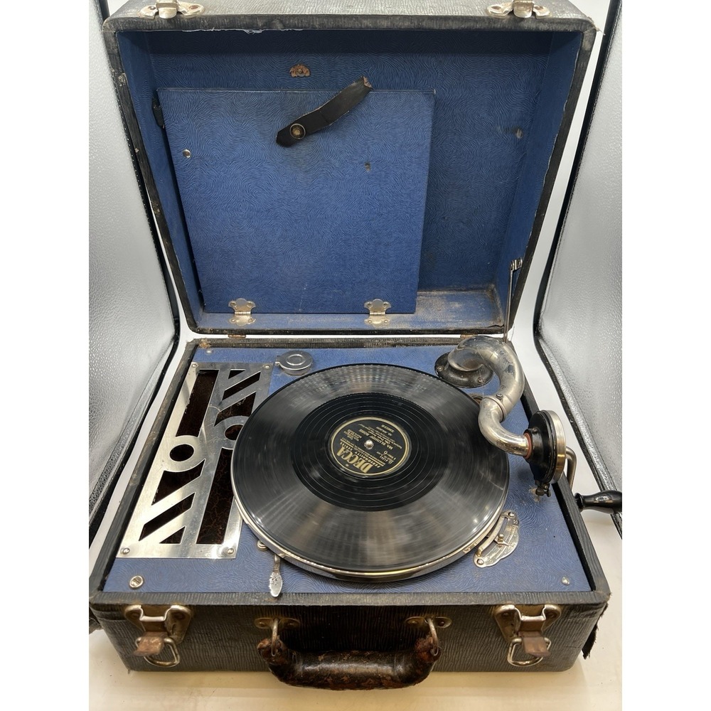 Antique Brunswick Model 102 Portable Suitcase Gramophone Works